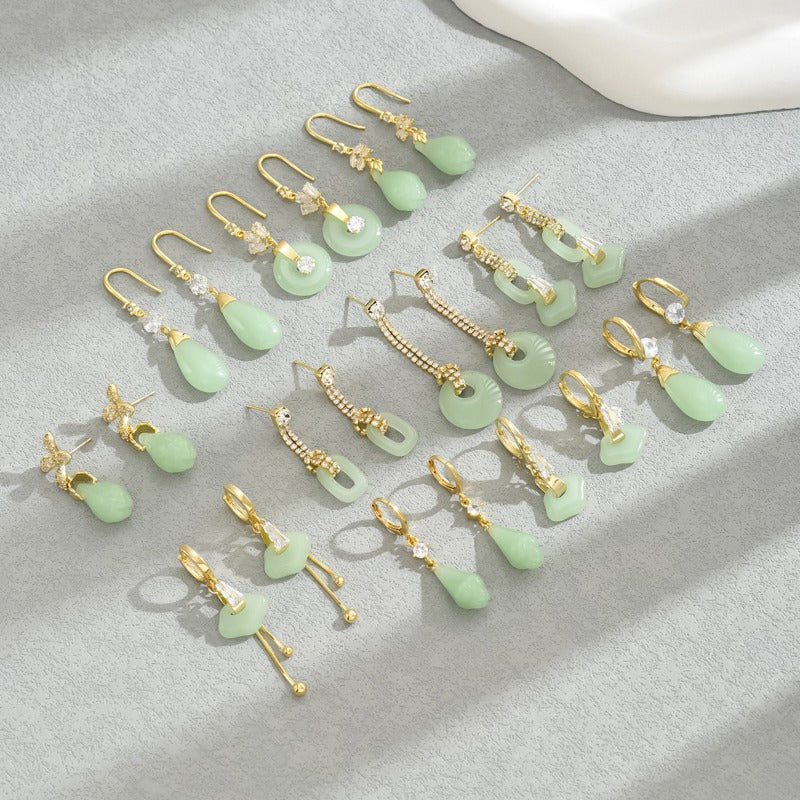 Wholesale Literary Retro Palace Style Chinese Auspicious Clouds Inlaid with Jade High-end Versatile Design Earrings